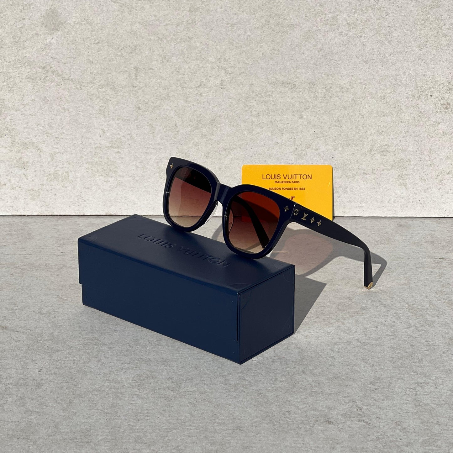 Louis Vuitton Style #2 Sunglasses