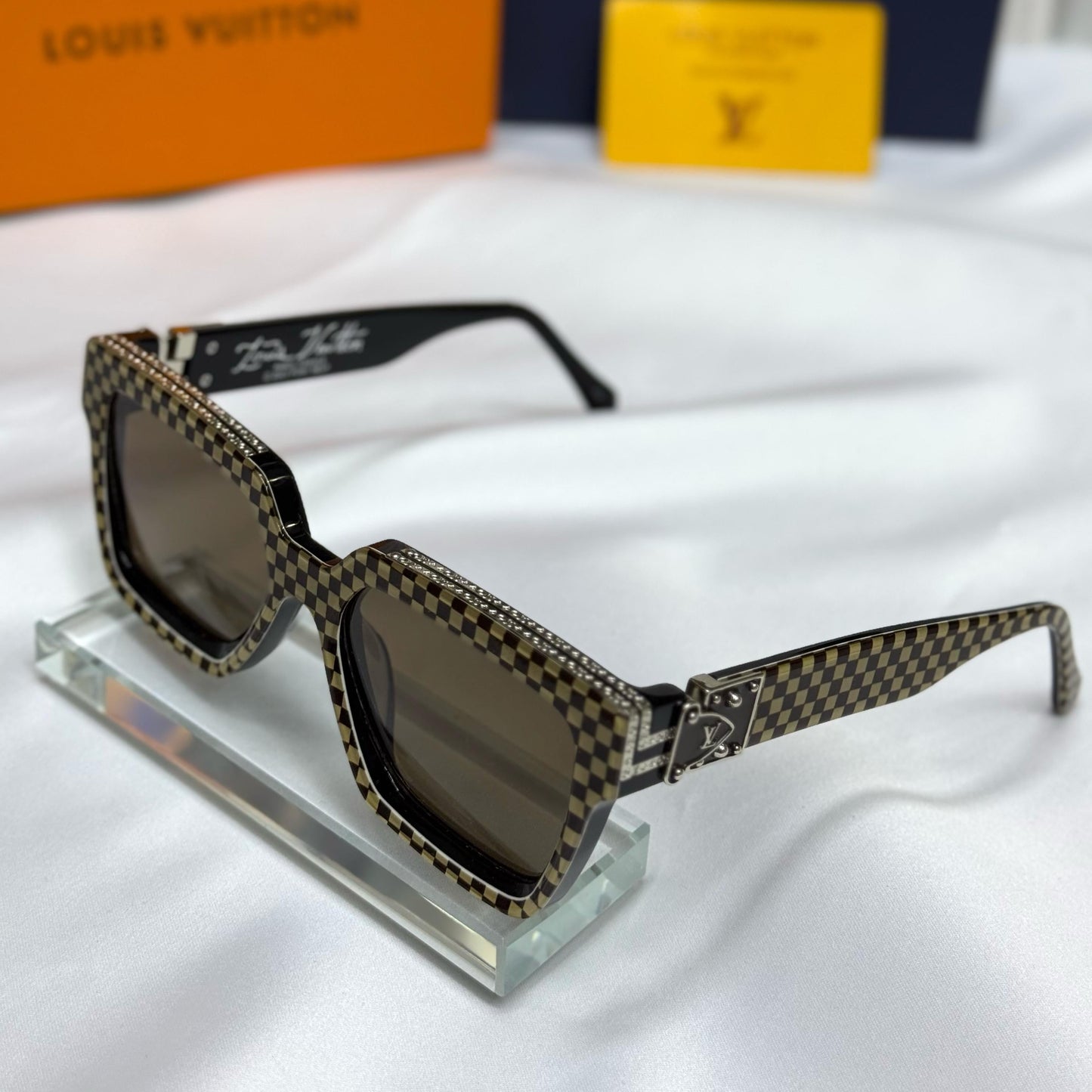 Louis Vuitton Style #8 Sunglasses