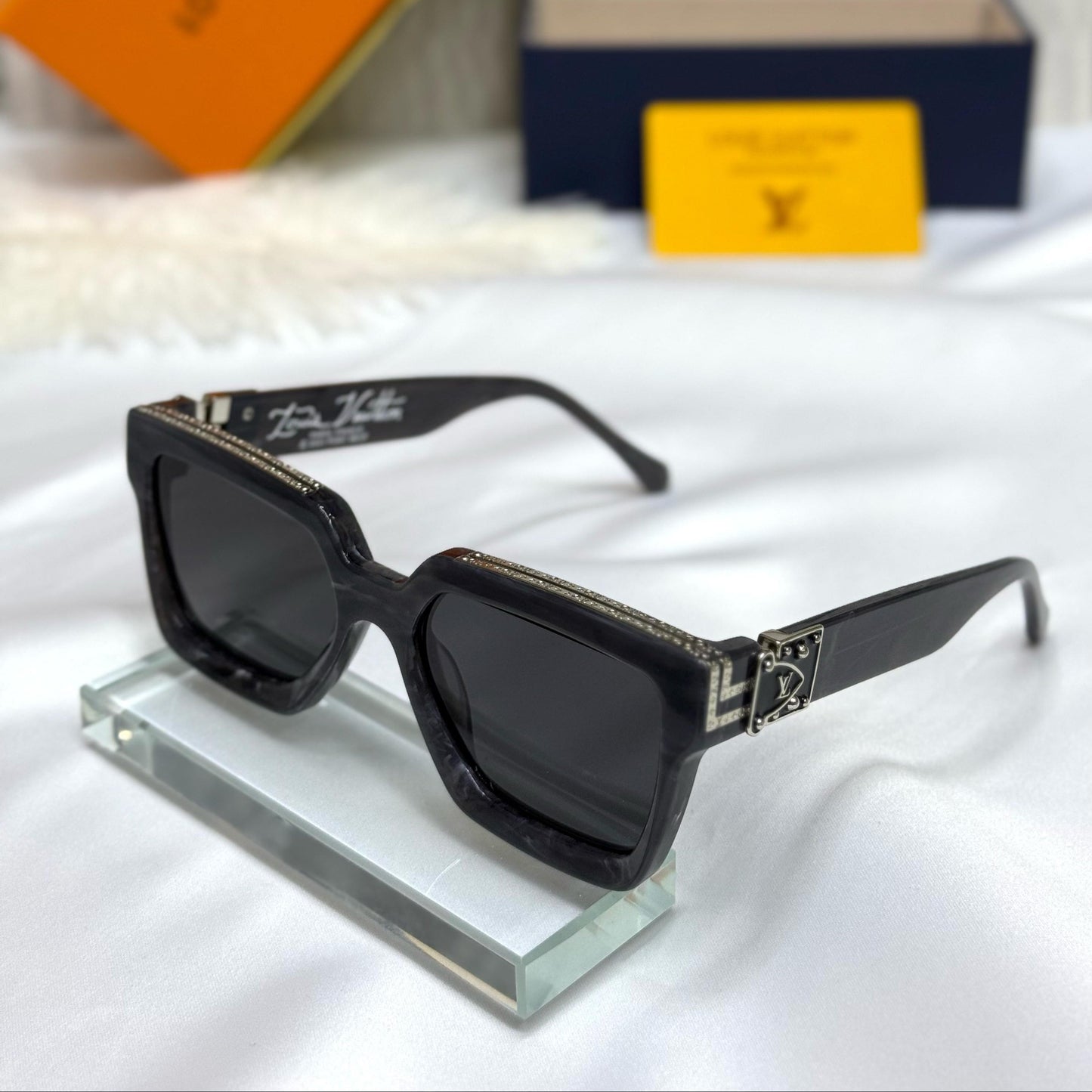 Louis Vuitton Style #8 Sunglasses