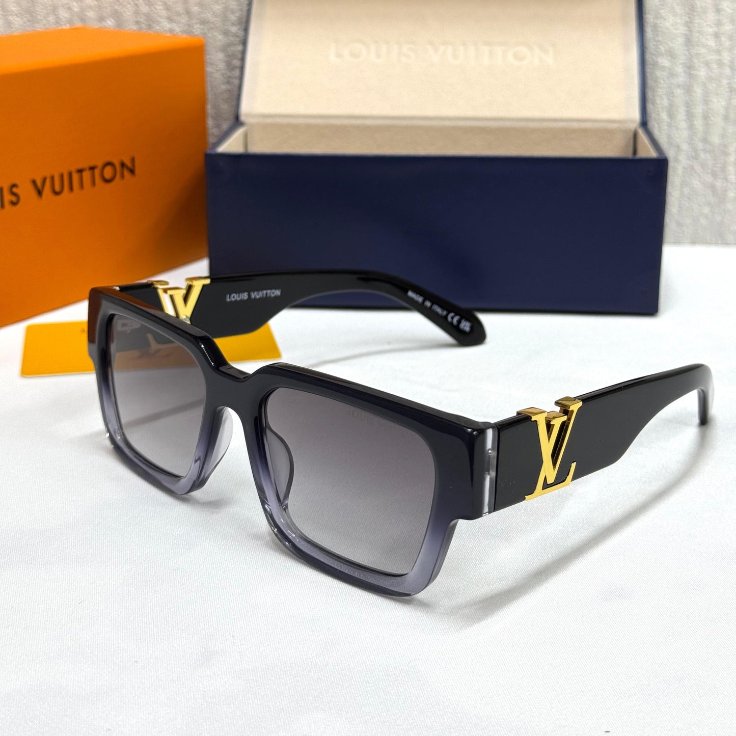 Louis Vuitton Style #10 Sunglasses