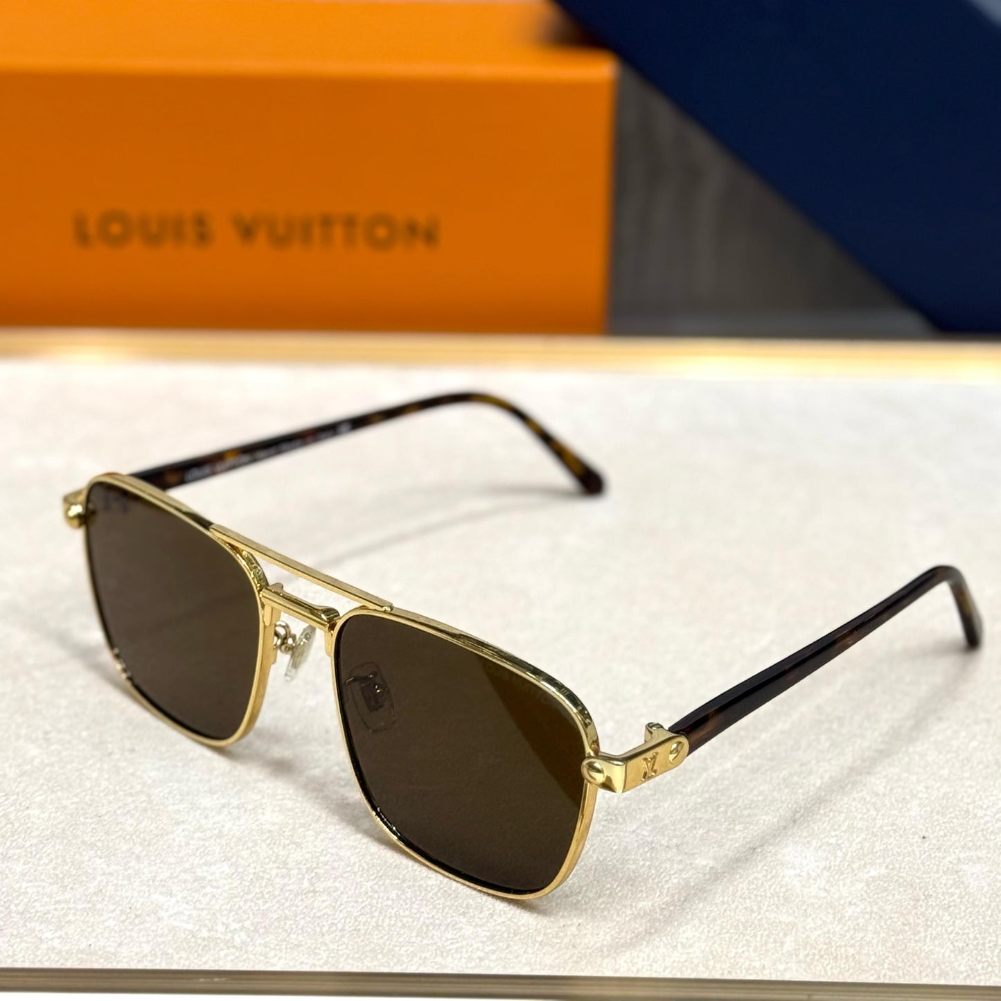 Louis Vuitton Style #5 Sunglasses