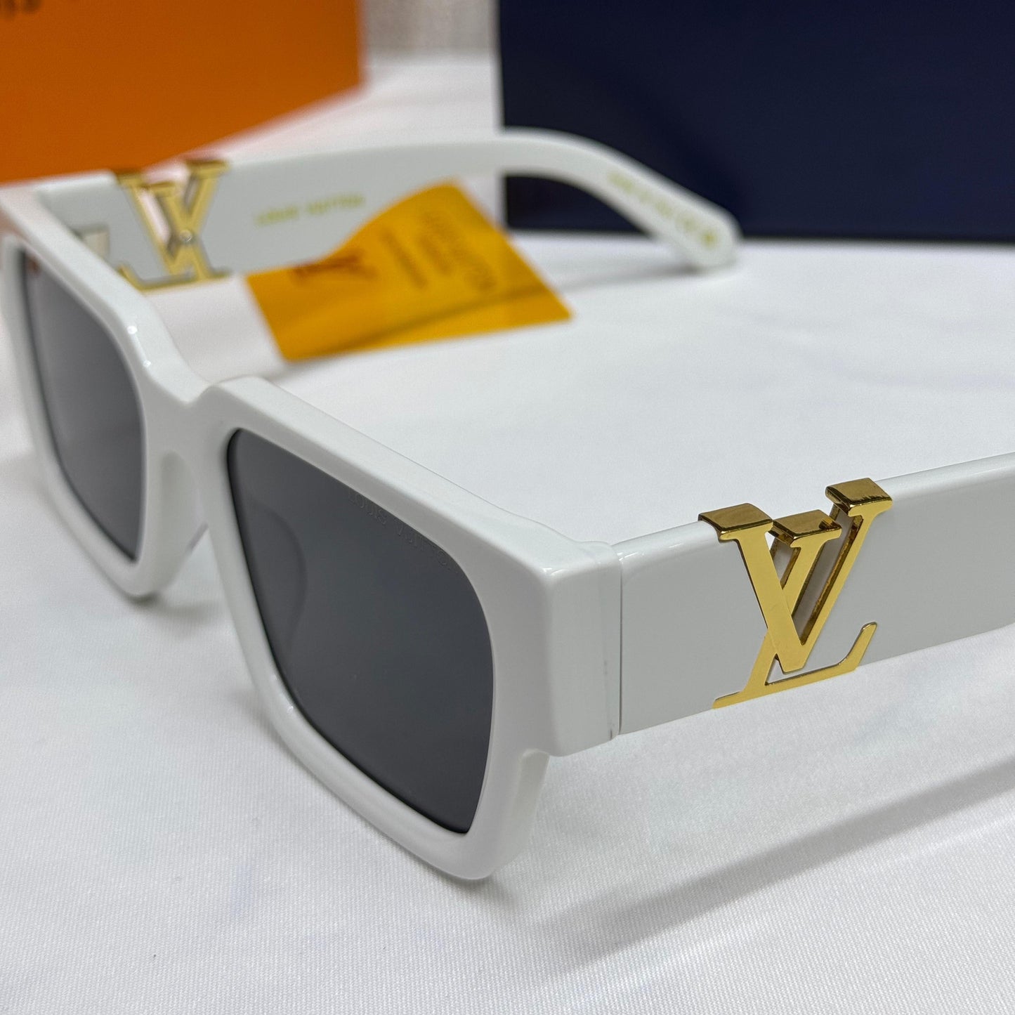 Louis Vuitton Style #10 Sunglasses
