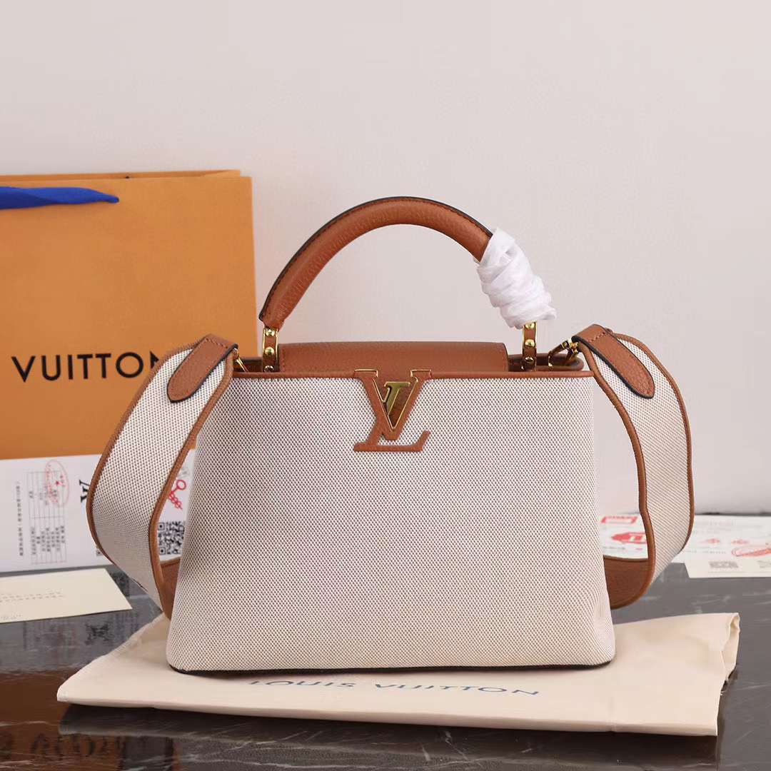 Louis Vuitton Capucines Style #2