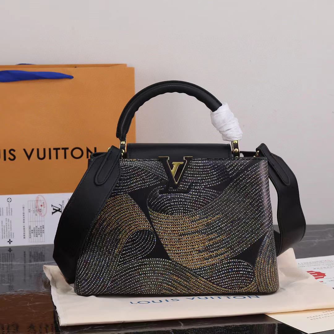 Louis Vuitton Capucines Style #2