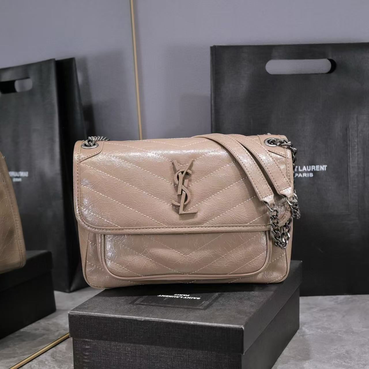 Saint Laurent Women's Niki Medium Shoulder Bag