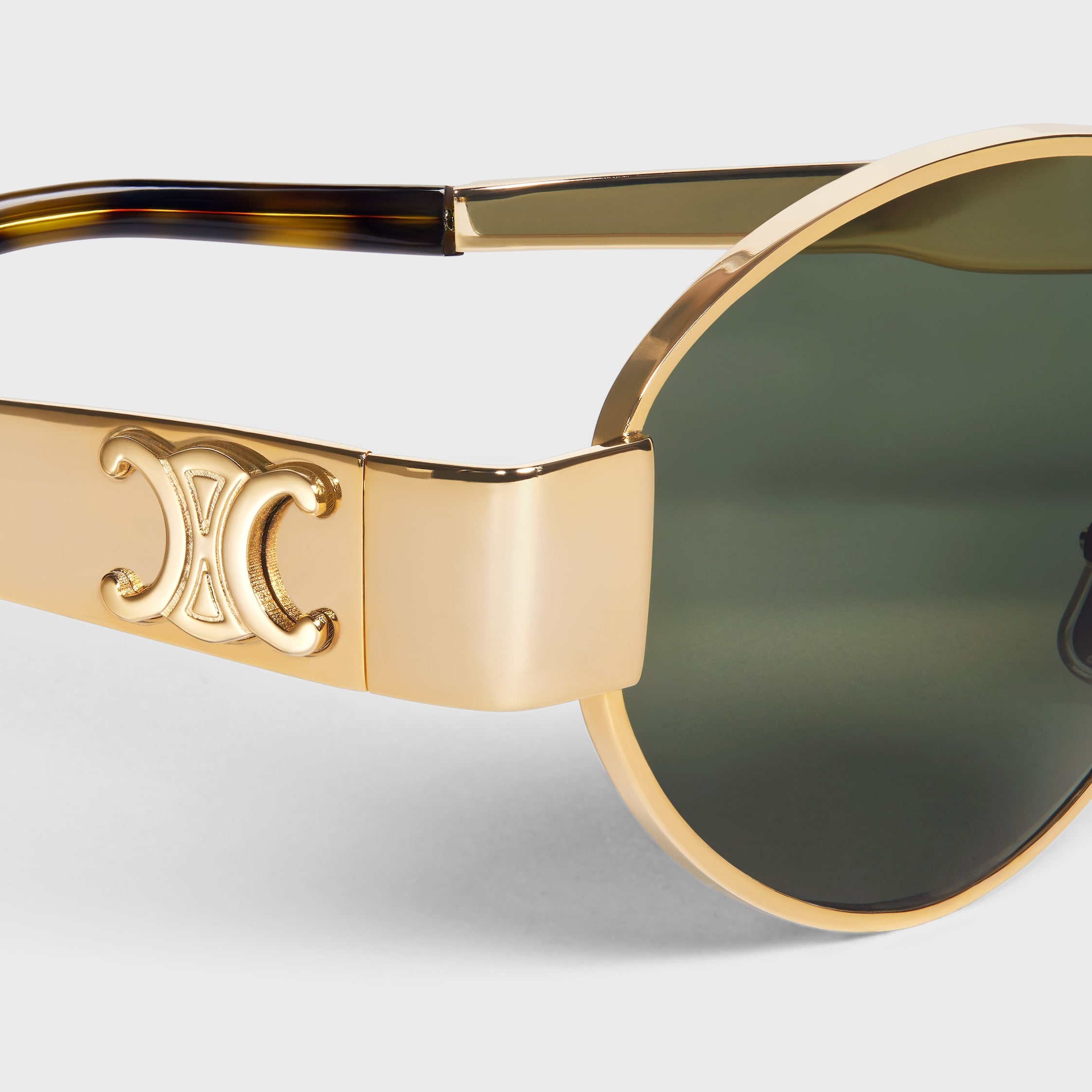 Luxury Sunglasses (Box Included)