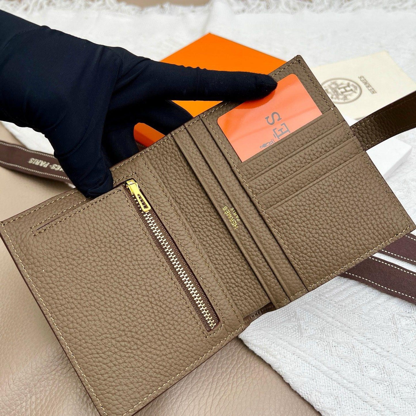 Hermes Wallet Style #4