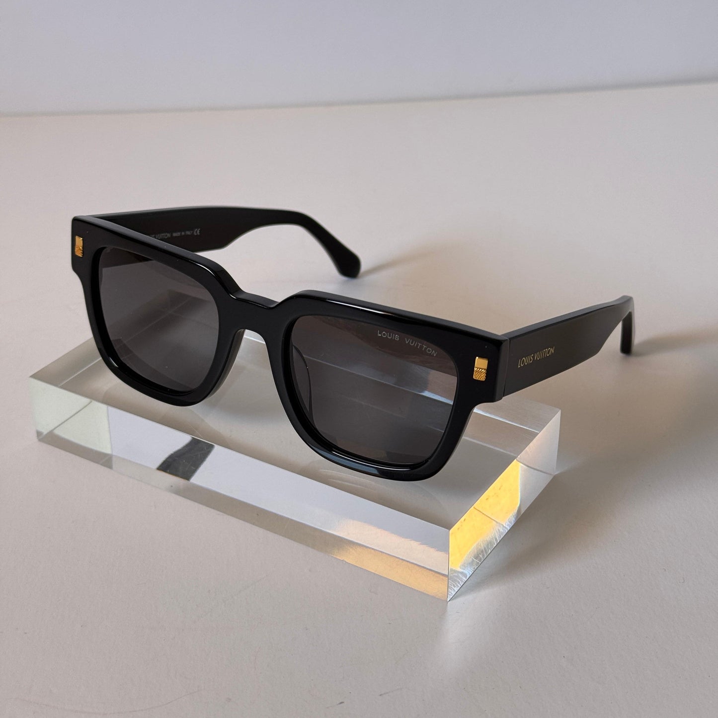 Louis Vuitton Style #15 Sunglasses