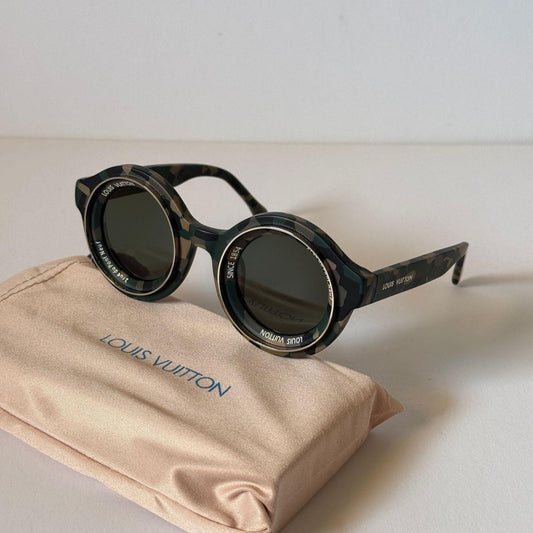 Louis Vuitton Style #16 Sunglasses